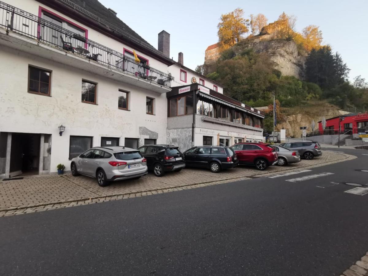 Gaestehaus Am Rathaus Pottenstein Esterno foto